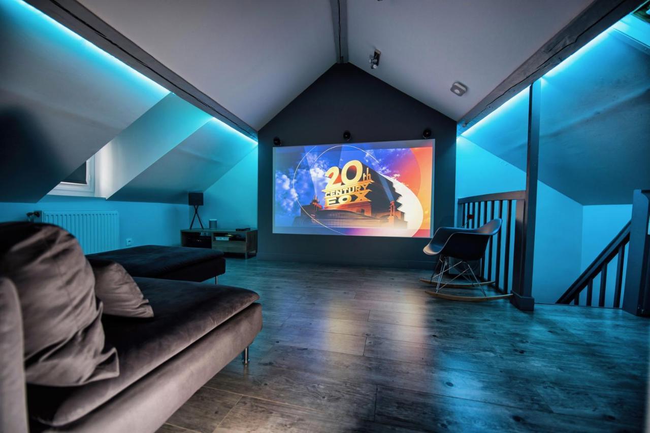 The Grey House Villa องเฟลอร์ ภายนอก รูปภาพ