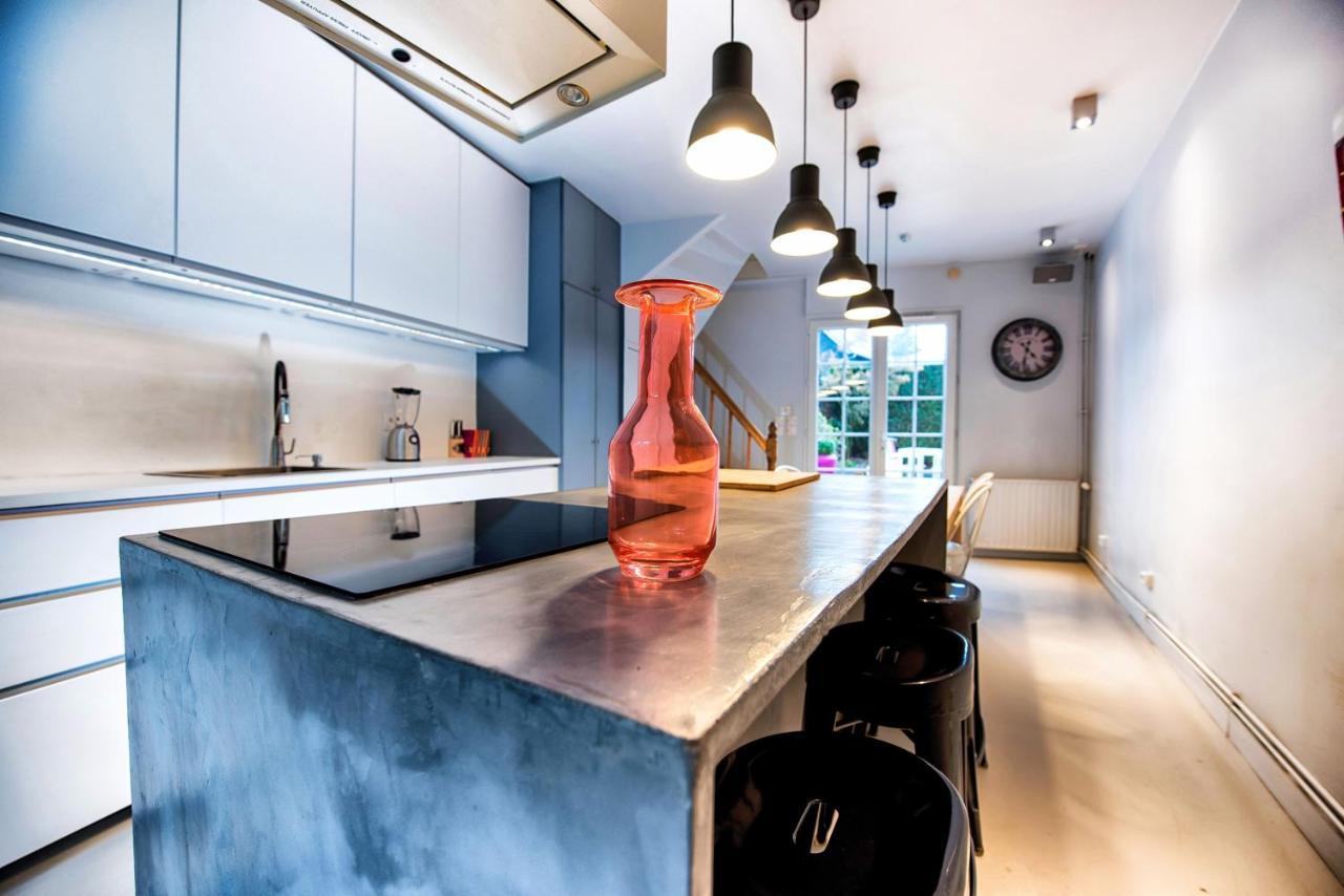 The Grey House Villa องเฟลอร์ ภายนอก รูปภาพ
